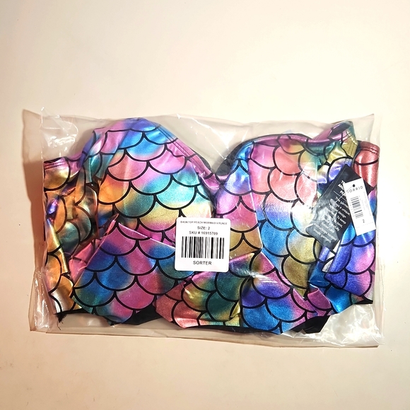 ❤️NWT VINTAGE TORRID SWIM TOP - MERMAID PRINT - WIRELESS SWIM FLOUNCE BIKINI - Picture 3 of 16
